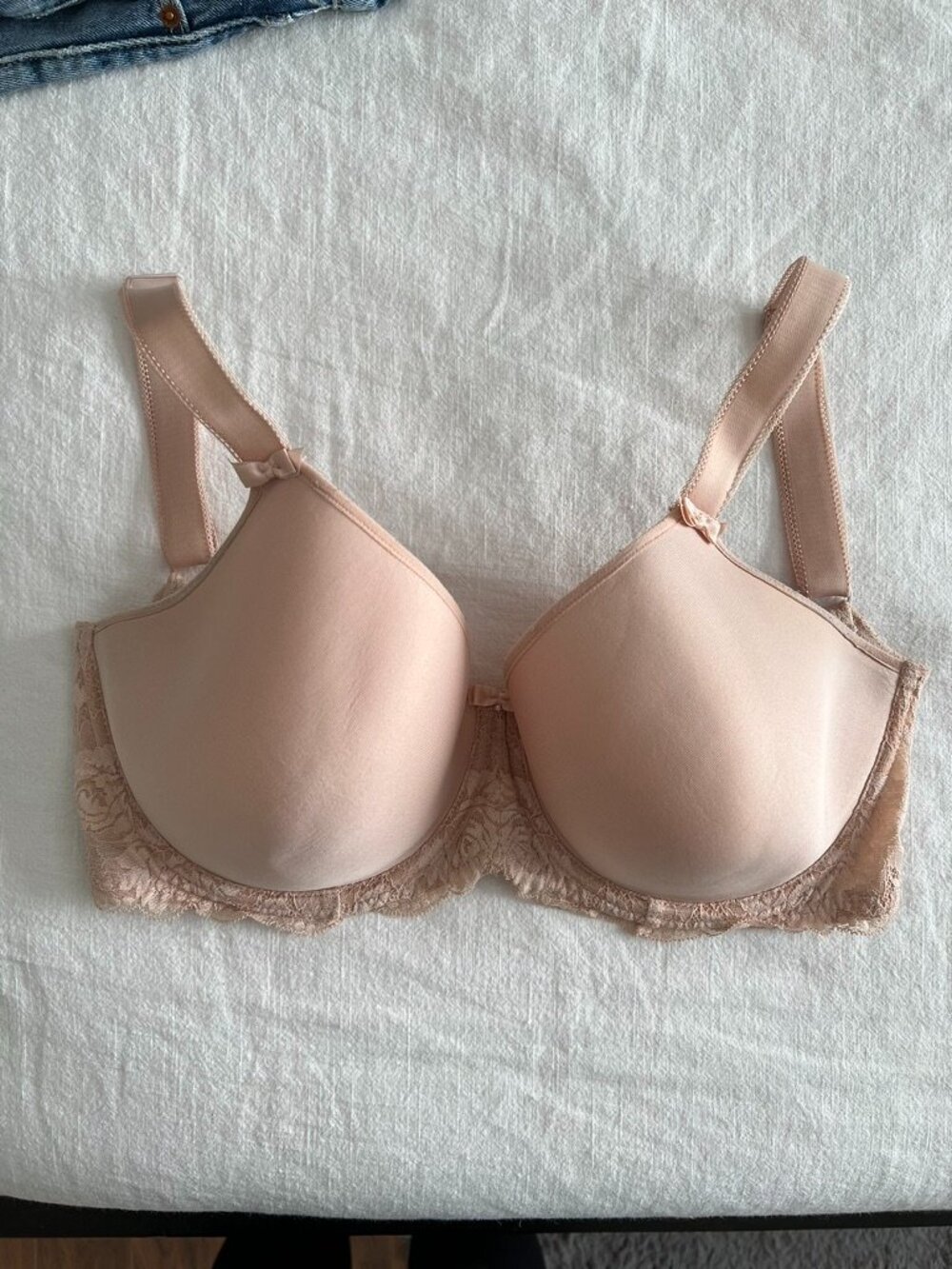 CHANGE Lingerie Full Cup Side Support Spacer Bra Nude Beige 65J or 30J